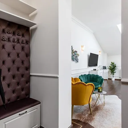 Inn Holt Old Town Luxury Bucharest