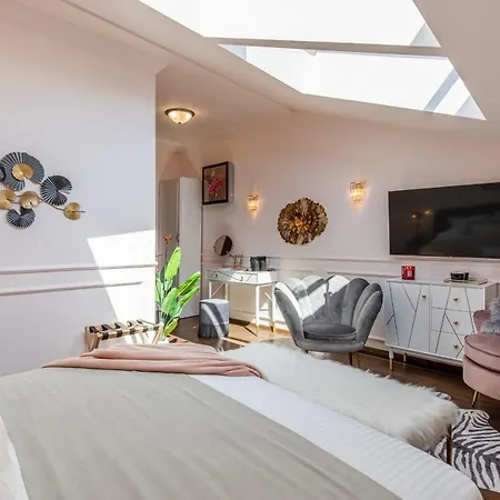 Old Town Luxury Herberg 2*