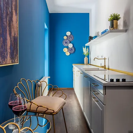 イン Old Town Luxury ブカレスト