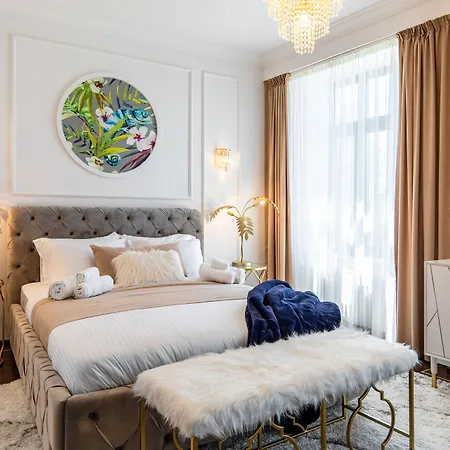 Old Town Luxury
