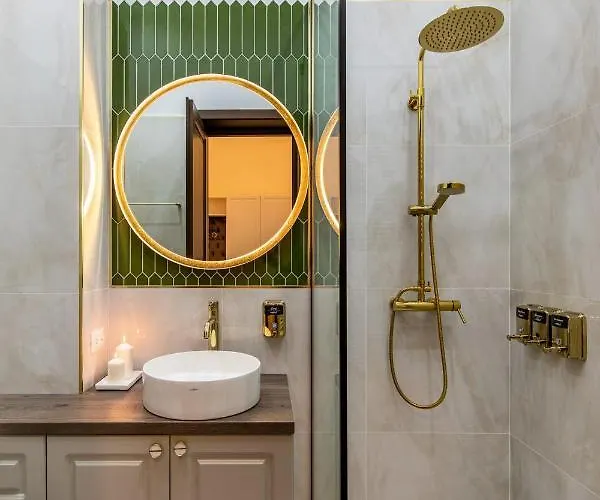 Old Town Luxury Мініготель