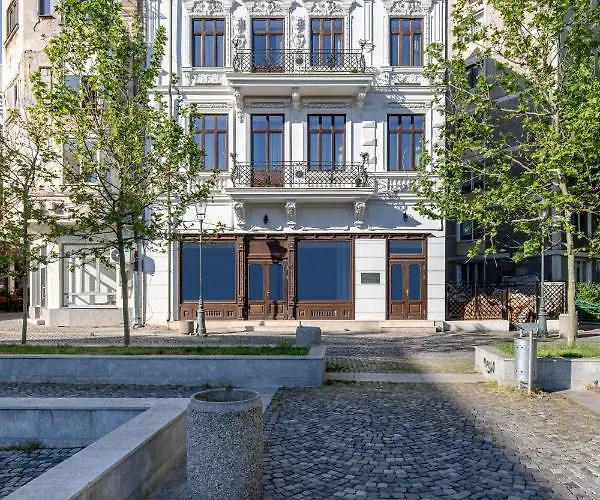 Old Town Luxury Мініготель Бухарест