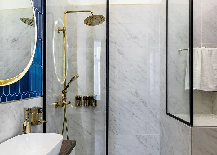 Old Town Luxury Бухарест