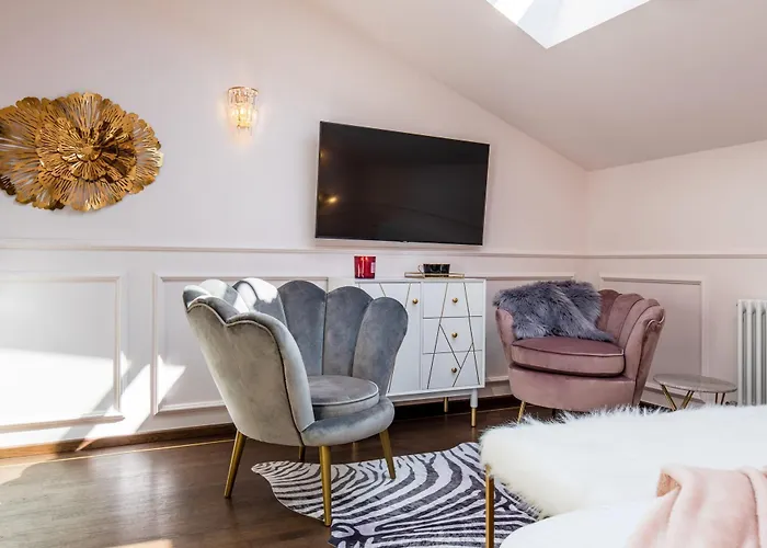 Мініготель Old Town Luxury 2*