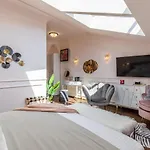 Old Town Luxury Han 2*