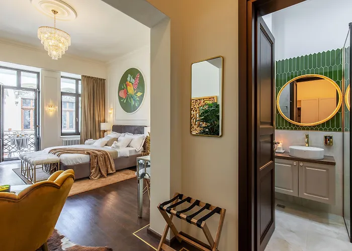 Old Town Luxury 2*