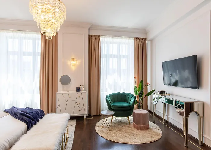 Old Town Luxury