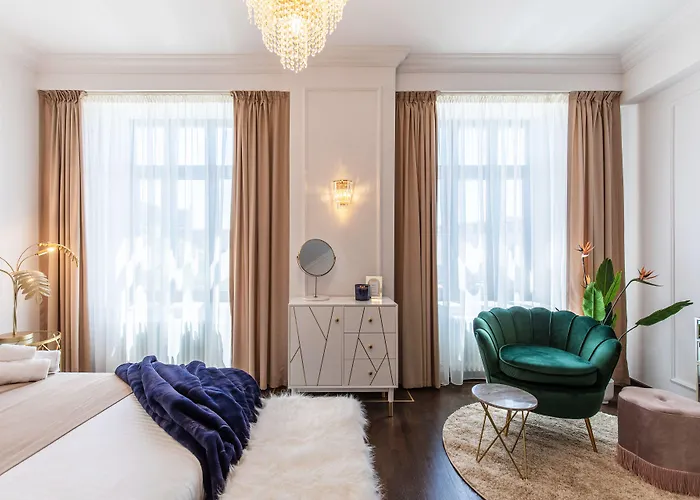Old Town Luxury אורחן 2*